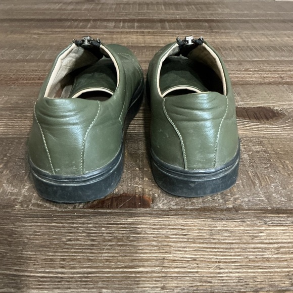 Gor Avocado Green Leather Slip-On Shoes Zipper Detail - Picture 5 of 11